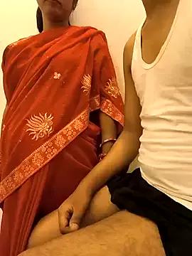 Kissing_Couple from StripChat