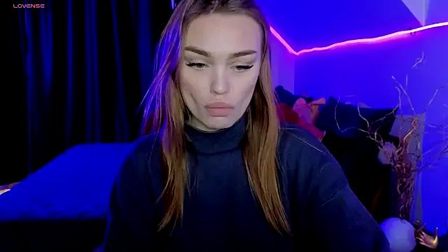 KitsyMoore from StripChat is Freechat