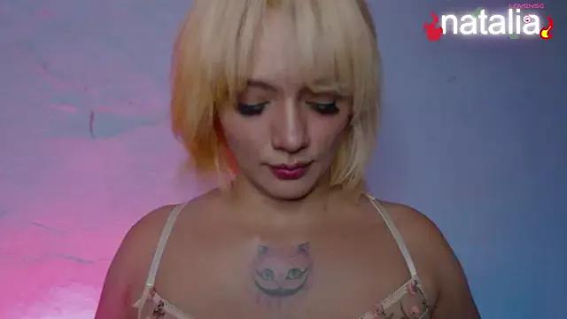 kitten_sweet from StripChat