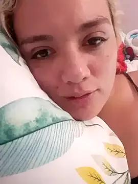 kitten_sweet from StripChat