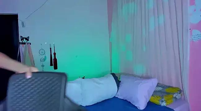 kitten_sweet from StripChat