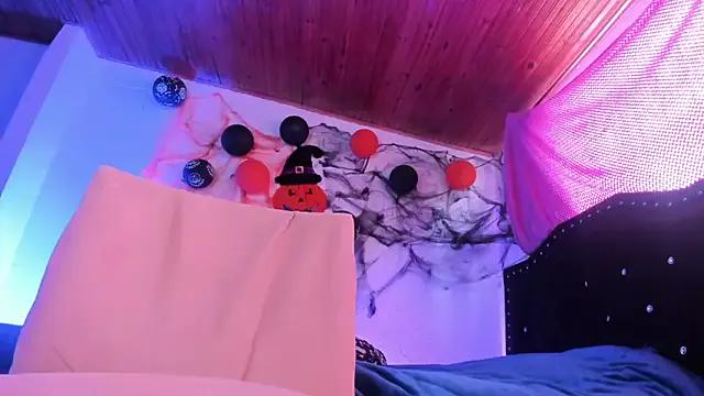 kitty__chs from StripChat is Freechat