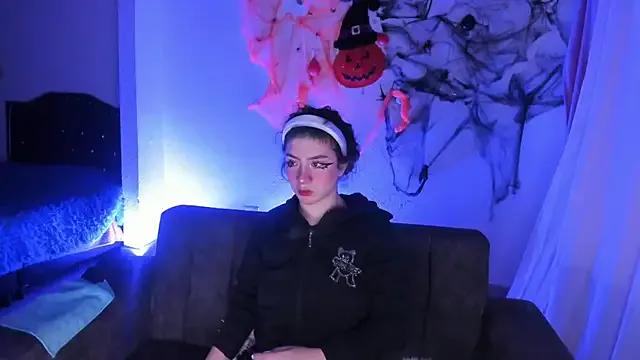 kitty__chs from StripChat is Freechat