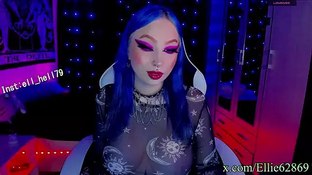 Kitty_goth from StripChat