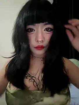 Kitty_yukimura from StripChat is Freechat