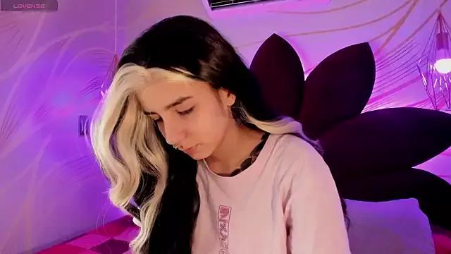 KittyHell_ from StripChat