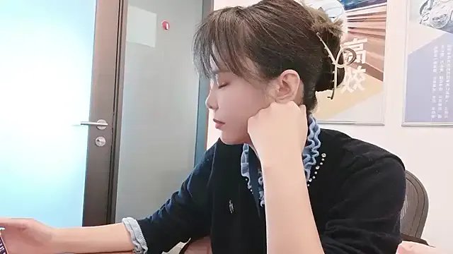 KKMM168 on StripChat 