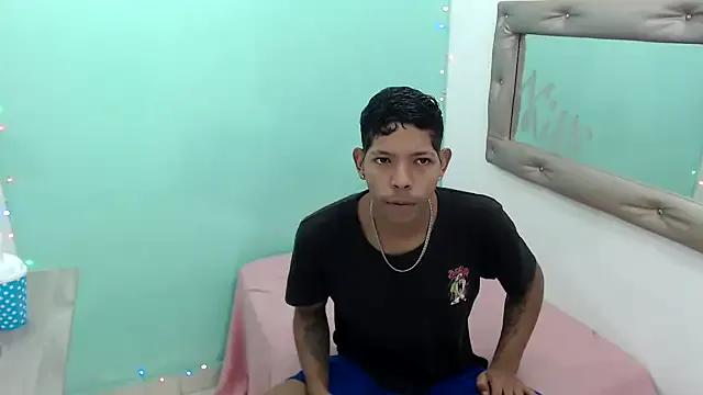 kloe_matias from StripChat is Freechat