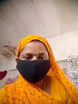 Km_pooja from StripChat is Freechat