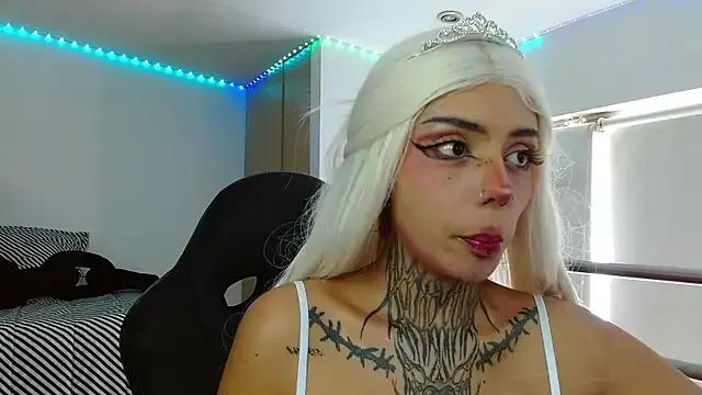 KoraRousee from StripChat is Freechat