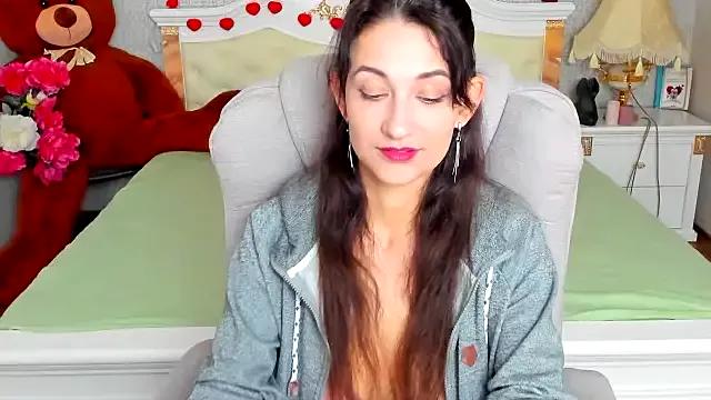 KorriNaughty from StripChat