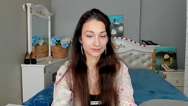 KorriNaughty from StripChat is Freechat