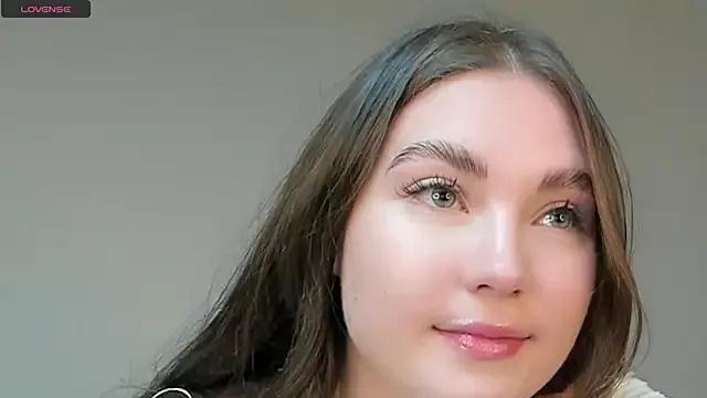 KristynSchwerin from StripChat is Freechat