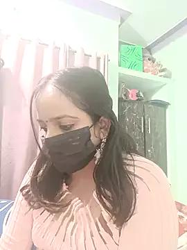 Kushi_bangalore from StripChat is Freechat