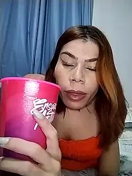 KyKa02 from StripChat