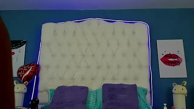 KyleRosee from StripChat is Freechat
