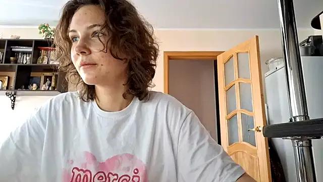 lady_linaa from StripChat is Freechat