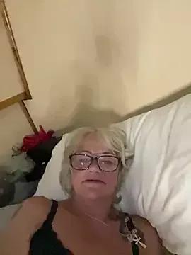 ladyboatlady from StripChat is Freechat