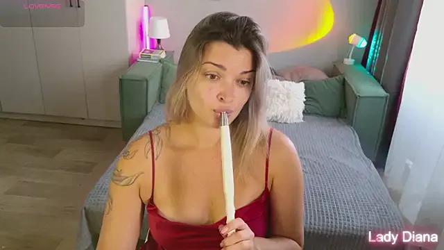 LadyDiLancaster from StripChat is Freechat