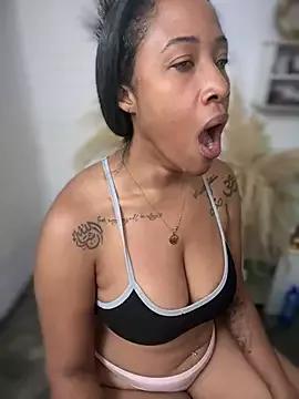 LadyEbonyX from StripChat is Freechat