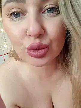 LadyLolyPop_ from StripChat is Freechat