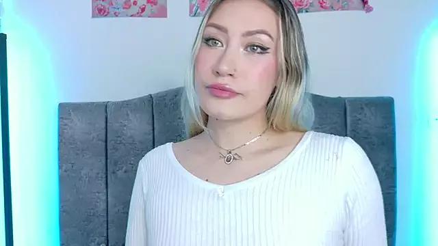 Checkout girls naked models with similar nickname. Cute sexy Free Models.