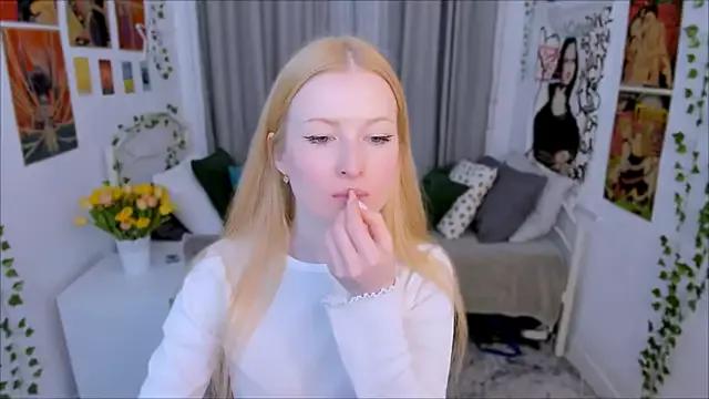 Checkout girls naked models with similar nickname. Cute sexy Free Models.