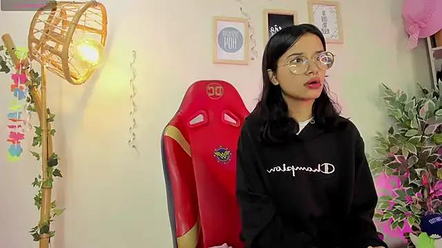Lana_Dreams_ from StripChat is Freechat
