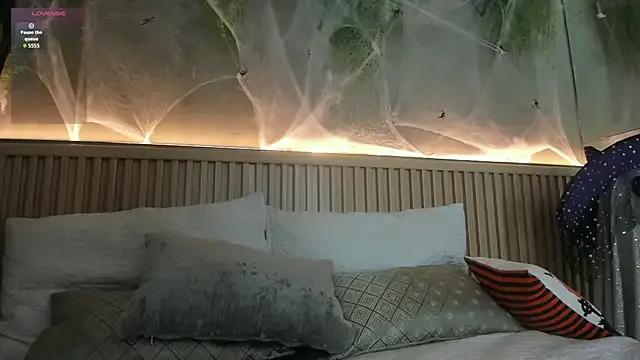 Lana_Lann from StripChat