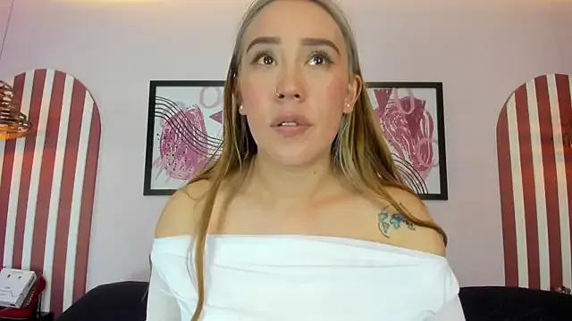 Checkout girls naked models with similar nickname. Cute sexy Free Models.