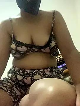 Lara_Arab from StripChat is Freechat