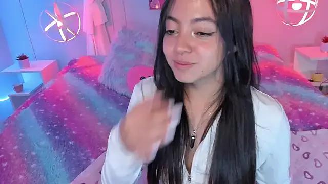 Lara_Rouss_ from StripChat is Freechat