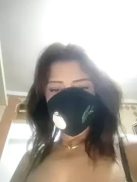 Laraa69 from StripChat