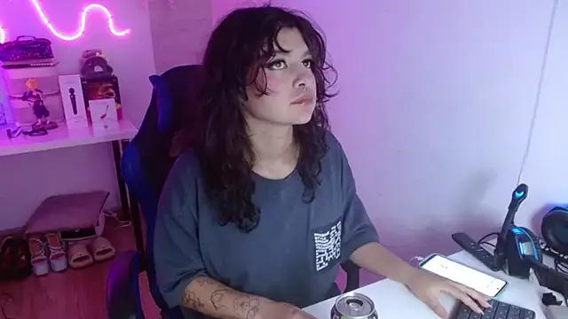 Checkout girls naked models with similar nickname. Cute sexy Free Models.