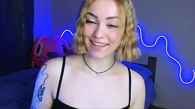 LaraKrein_lk from StripChat