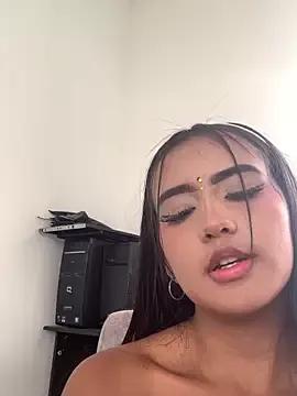 LaraSophie1 from StripChat