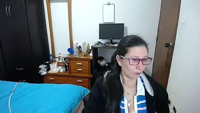 latin49 from StripChat is Freechat