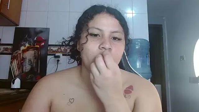 Latina_Kimky from StripChat is Freechat