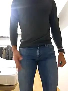 Latinfogoso84 from StripChat is Freechat