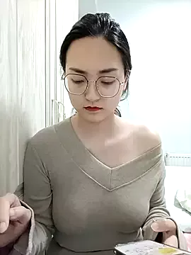 laure826 from StripChat
