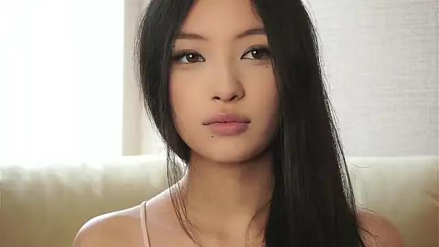 LaurelLeier from StripChat is Freechat