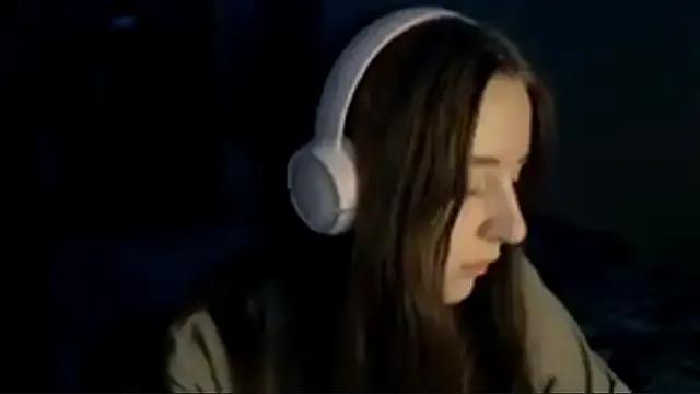 Checkout girls naked models with similar nickname. Cute sexy Free Models.