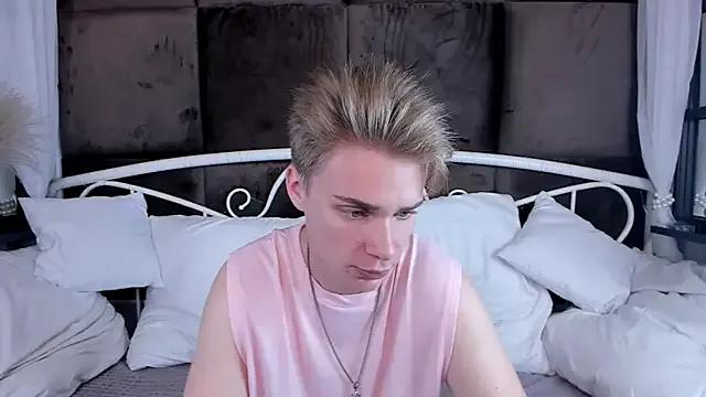 LawrenceMiles from StripChat is Freechat