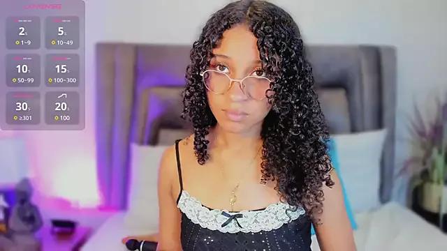 Layla_Clarke from StripChat is Freechat