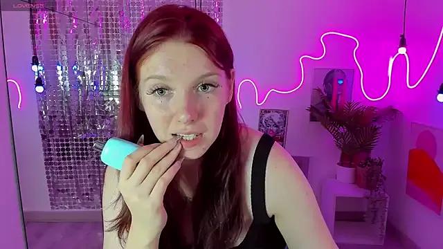 Layla_Glam from StripChat