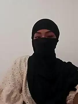 Layla_Noor from StripChat