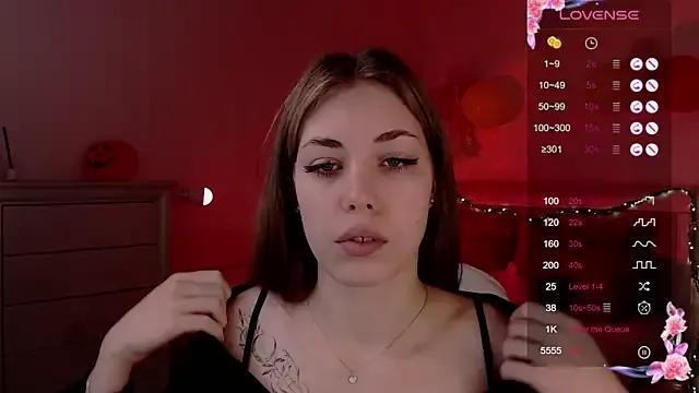 Leila_Vanilla from StripChat is Freechat