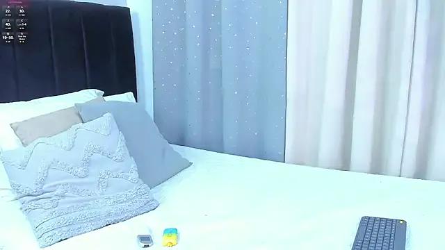 Lenapaul_ from StripChat is Freechat
