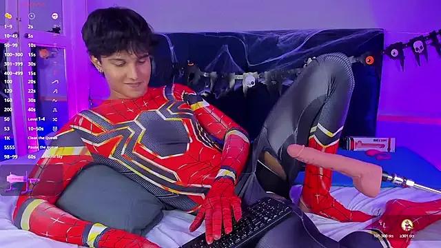 Leo_Savage_ from StripChat is Freechat