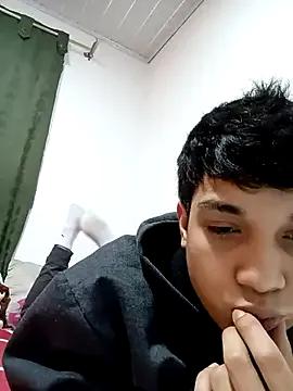 LeySmithVC from StripChat is Freechat